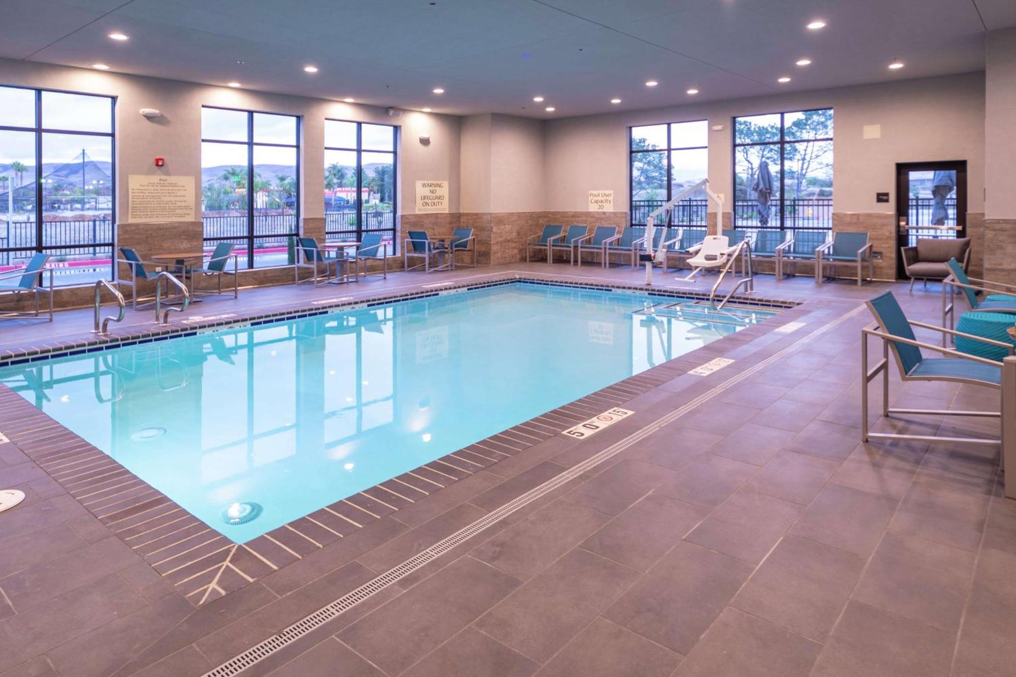 Hampton Inn & Suites Santa Maria Luaran gambar